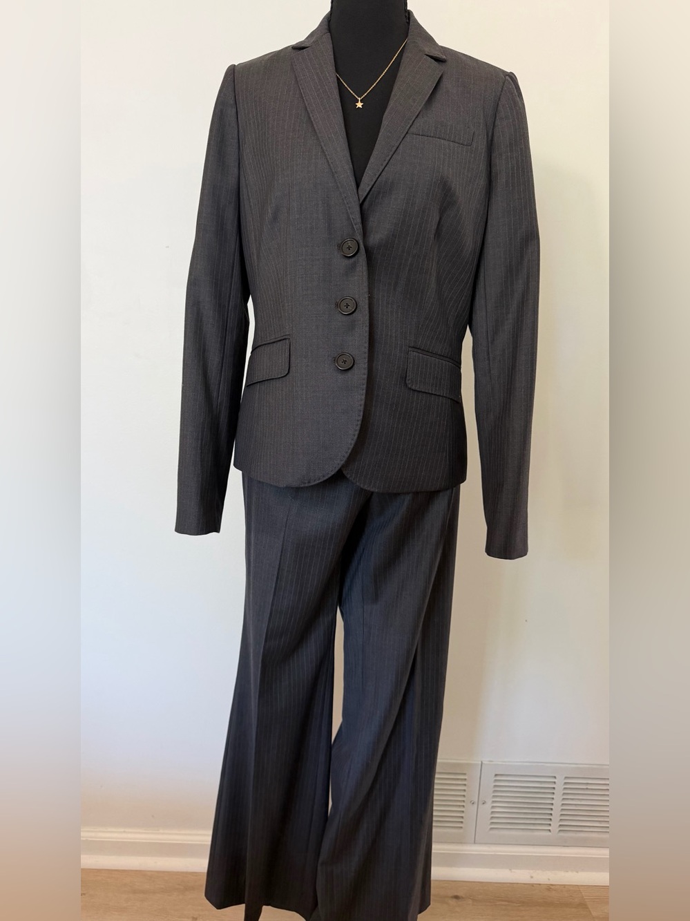 J.Crew 100% Wool Pinstripe Pantsuit Blazer 8 City Fit Pants 10 Gray Suit Set